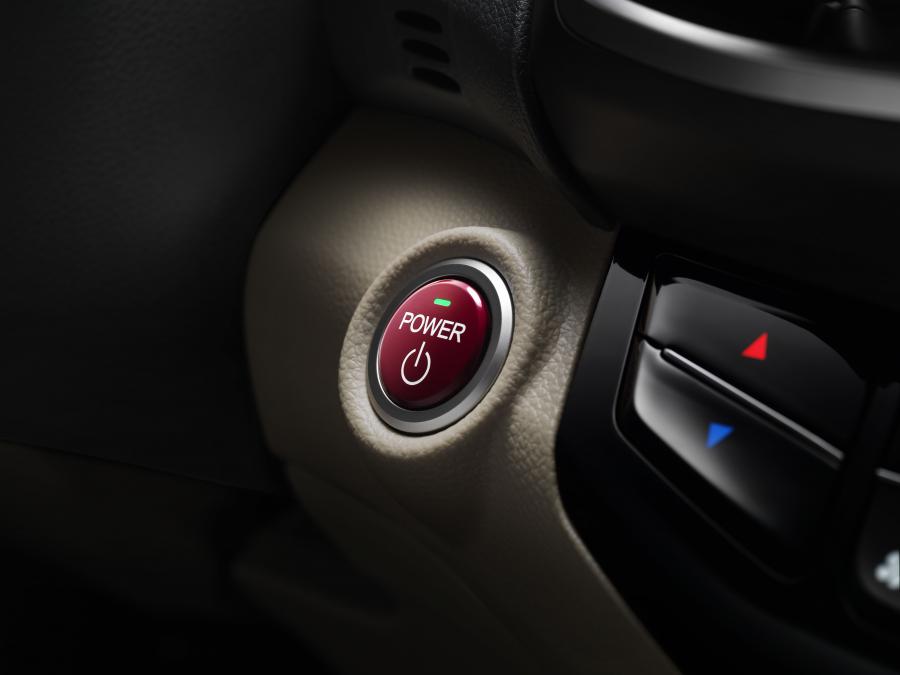 Детали интерьера Honda Accord Hybrid 2016 года  (NA) (фото 37 из 41)